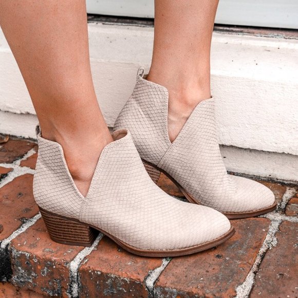 chinese laundry caring cheetah booties